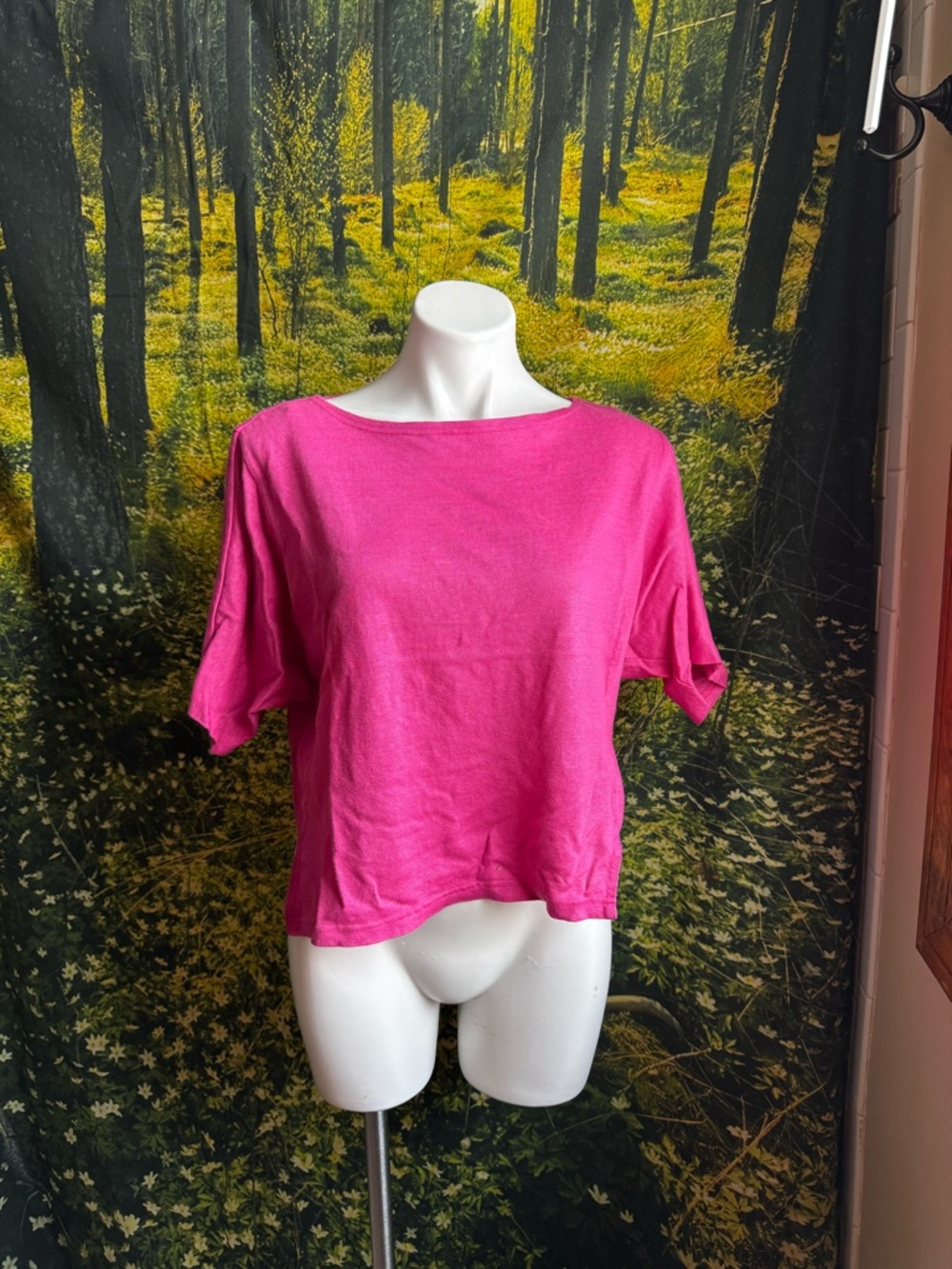 Klok Denmark Line Women's Bright Pink Short Sleeve Boatneck Top Medium